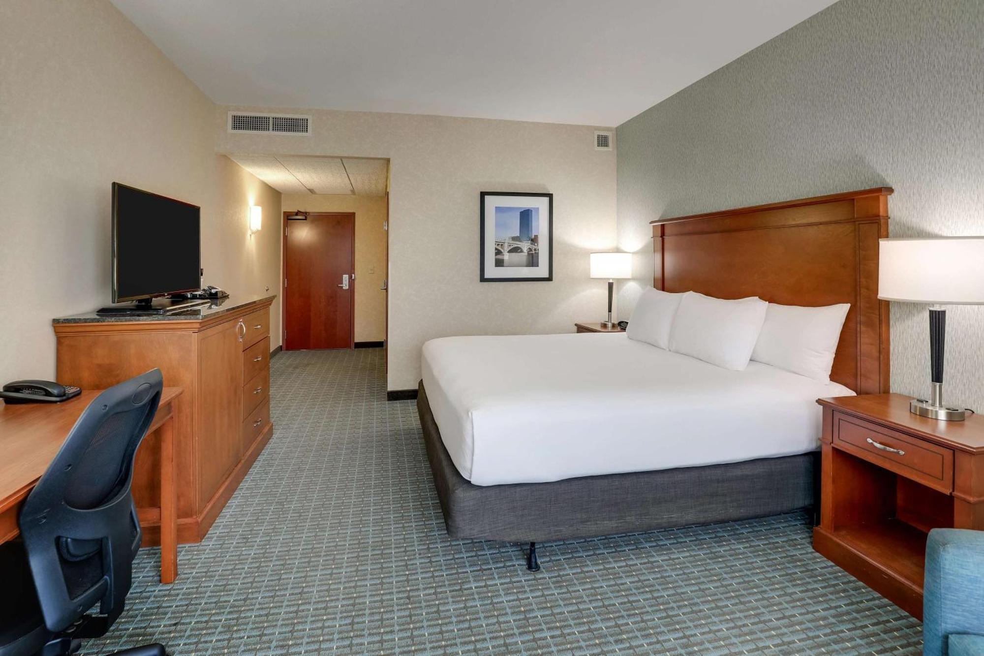 Drury Inn & Suites Grand Rapids Cascade Eksteriør billede